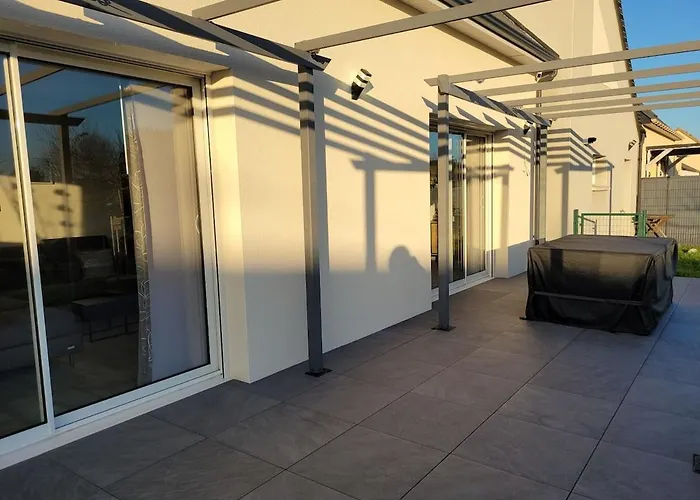 Maison Proche Du Circuit Des 24h Du Mans ヴィラ *